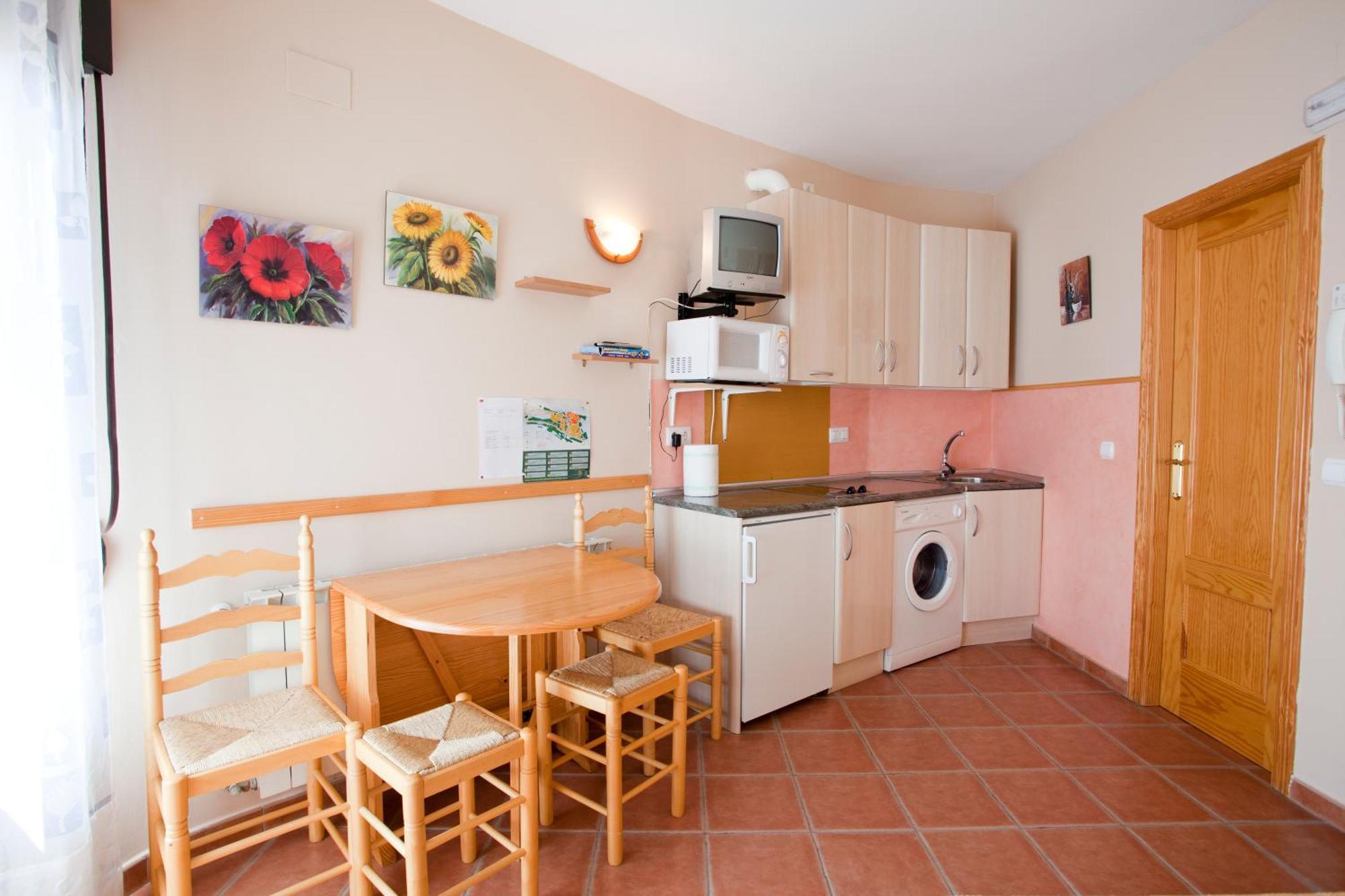 Apartamentos Rurales "La Fuentecilla" Banos De Montemayor Zewnętrze zdjęcie
